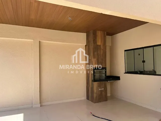 Casa 3 quartos e 2 banheiros, à venda, no bairro Parque Ibirapuera em Aparecida de Goiânia