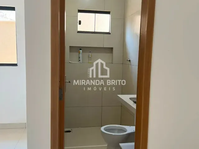 Casa 3 quartos e 2 banheiros, à venda, no bairro Parque Ibirapuera em Aparecida de Goiânia
