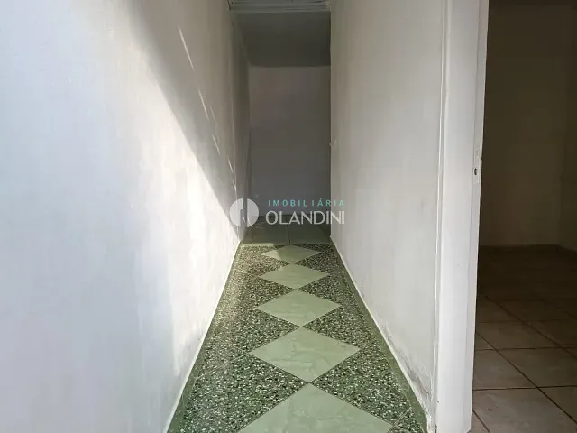 Casa com 100m² 1 quarto e 1 banheiro, para alugar, no bairro Centro em Artur Nogueira