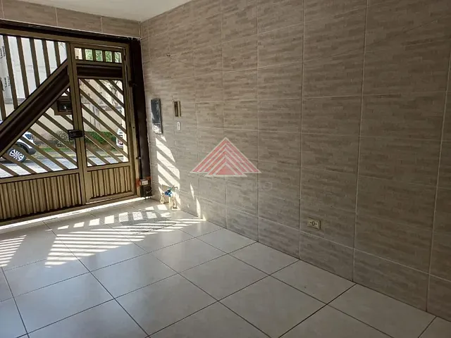 Casa com 125m² 4 quartos e 3 banheiros, à venda, no bairro Parque São Vicente em Mauá