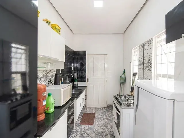 Casa com 321m² 3 quartos e 1 banheiro, à venda, no bairro Jardim Esperança em Poços de Caldas
