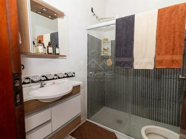 Casa com 321m² 3 quartos e 1 banheiro, à venda, no bairro Jardim Esperança em Poços de Caldas
