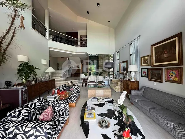 Casa com 608m² 4 quartos e 7 banheiros, à venda, no bairro Alphaville em Santana de Parnaíba