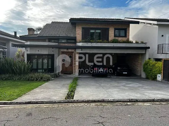 Casa com 608m² 4 quartos e 7 banheiros, à venda, no bairro Alphaville em Santana de Parnaíba