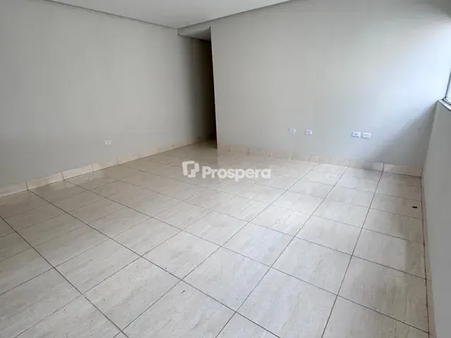 Casa com 205m² 2 quartos e 2 banheiros, à venda, no bairro Independência - 2º Complemento em Aparecida de Goiânia