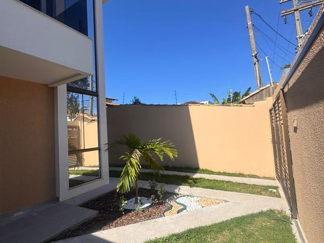 Casa 3 quartos e 3 banheiros, à venda, no bairro Jardim Mariléa em Rio das Ostras