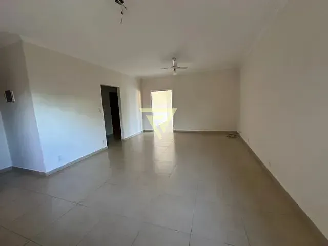 Casa com 460m² 3 quartos e 2 banheiros, à venda, no bairro Jardim Paiva em Ribeirão Preto