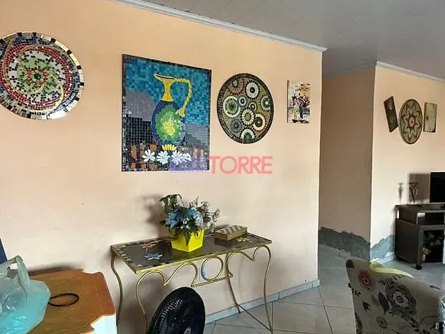 Casa 3 quartos e 2 banheiros, à venda, no bairro Olivença em Ilhéus