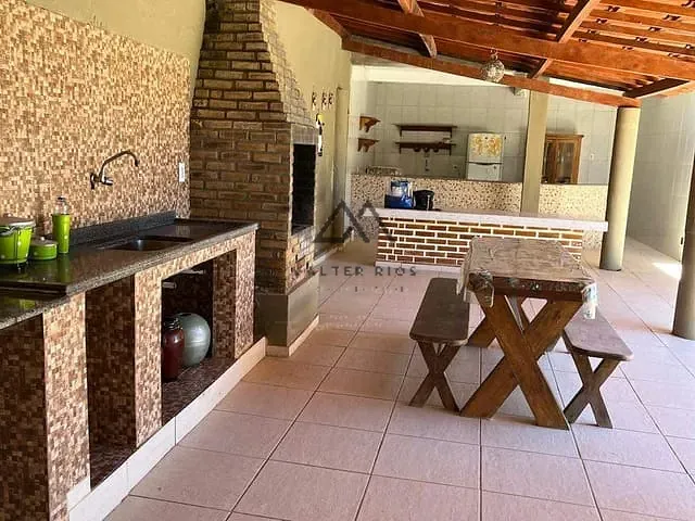 Casa 5 quartos e 6 banheiros, à venda, no bairro Rod. Ilhéus-Olivença em Ilhéus