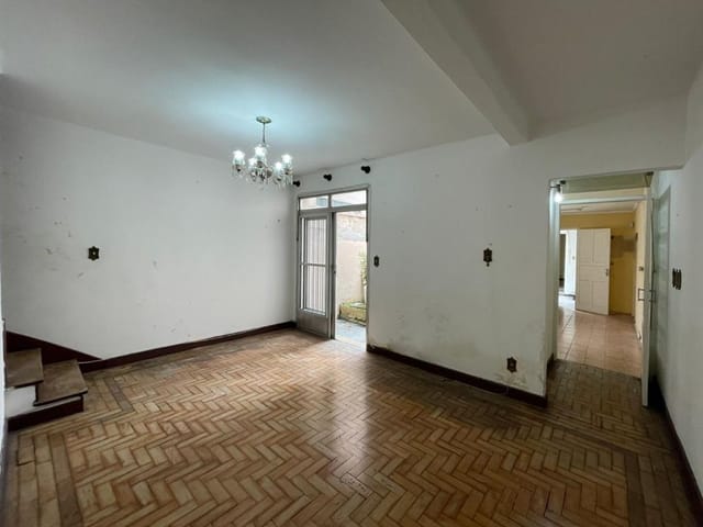 Casa com 140m² 3 quartos e 2 banheiros, à venda, no bairro Cambuci em São Paulo