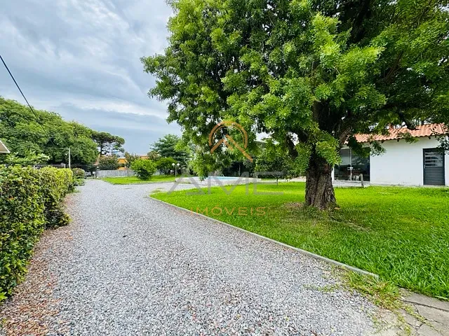 Casa com 500m² 2 quartos e 3 banheiros, à venda, no bairro Recanto de Portugal em Pelotas