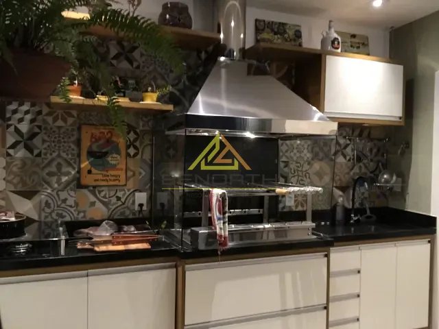 Casa 3 quartos e 3 banheiros, à venda, no bairro Vila Mariza Mazzei em São Paulo