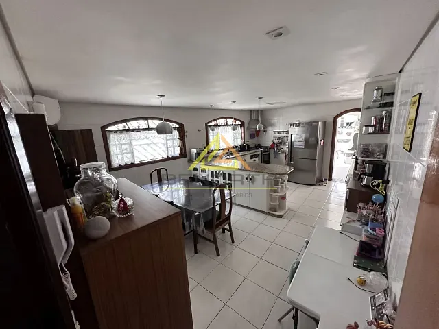 Casa 3 quartos e 3 banheiros, à venda, no bairro Vila Mariza Mazzei em São Paulo