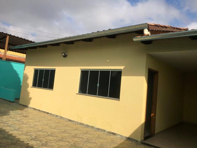 Foto do Casa - Aluga-se Casa com 2 quartos, sala, cozinha com armário, garagem para 3 carros sendo 1 coberta Jardim Ipanema -  Aparecida de Goiânia, GO | Brokers Viva Imóveis
