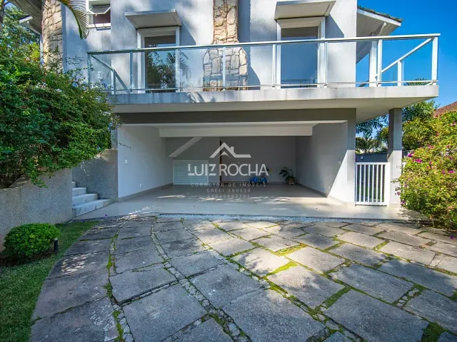 Casa com 563m² 4 quartos e 5 banheiros, à venda, no bairro Jardim Indaiá em Embu das Artes