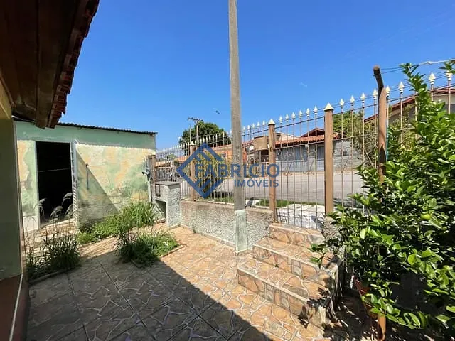Casa com 200m² 2 quartos e 1 banheiro, à venda, no bairro Centro em Vinhedo