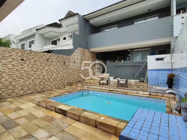 Casa 5 quartos e 7 banheiros, à venda, no bairro Recreio dos Bandeirantes em Rio de Janeiro