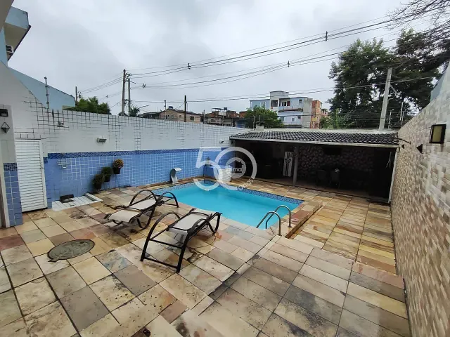 Casa 5 quartos e 7 banheiros, à venda, no bairro Recreio dos Bandeirantes em Rio de Janeiro