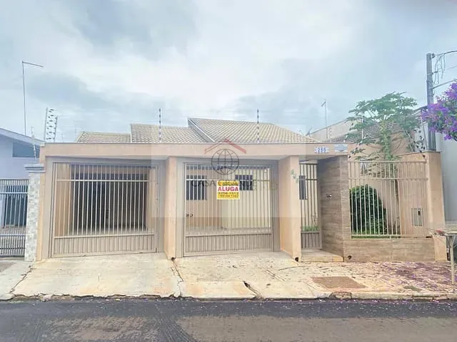 Casa com 200m² 3 quartos e 2 banheiros, para alugar, no bairro Cidade Verde em Rolândia
