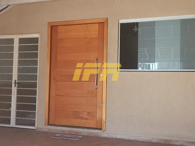 Casa com 150m² 2 quartos e 2 banheiros, à venda, no bairro Jardim Gurilândia em Taubaté