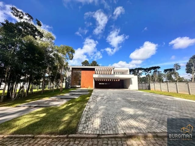 Casa com 3082m² 5 quartos e 9 banheiros, à venda, no bairro Borda Do Campo em São José Dos Pinhais
