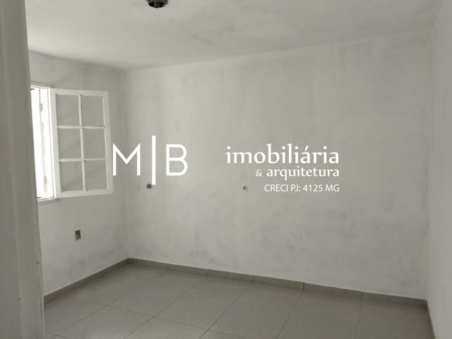 Casa com 342m² 4 quartos e 3 banheiros, à venda, no bairro LEONARDO em CATAGUASES
