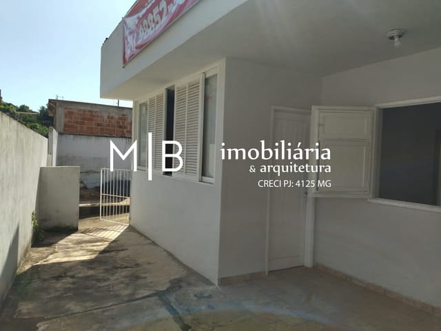 Casa com 342m² 4 quartos e 3 banheiros, à venda, no bairro LEONARDO em CATAGUASES
