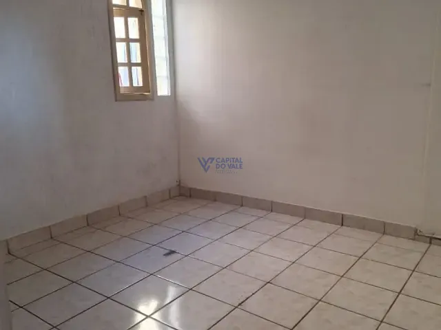 Casa com 129m² 2 quartos e 1 banheiro, à venda, no bairro Vila São Pedro em São José dos Campos