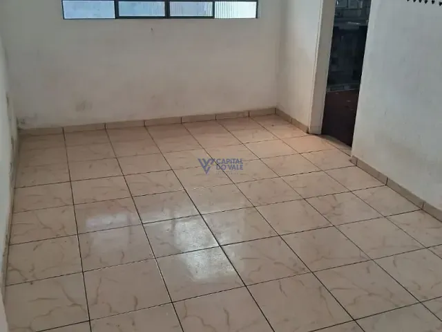 Casa com 129m² 2 quartos e 1 banheiro, à venda, no bairro Vila São Pedro em São José dos Campos