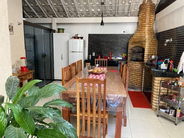 Casa 2 quartos e 1 banheiro, à venda, no bairro Floresta das Gaivotas em Rio das Ostras