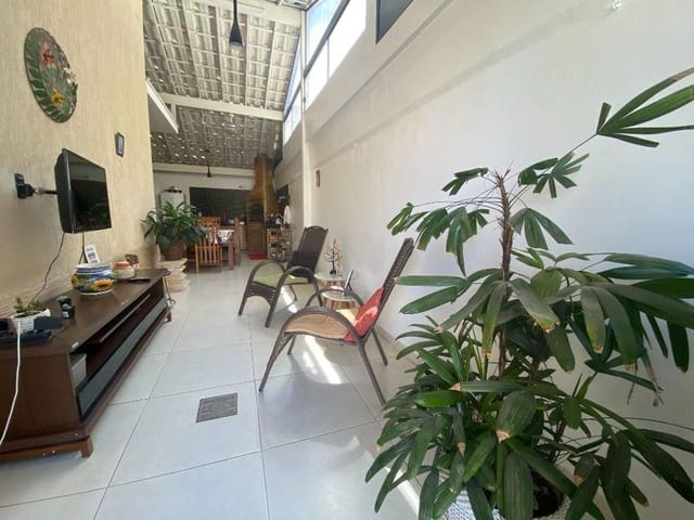 Casa 2 quartos e 1 banheiro, à venda, no bairro Floresta das Gaivotas em Rio das Ostras