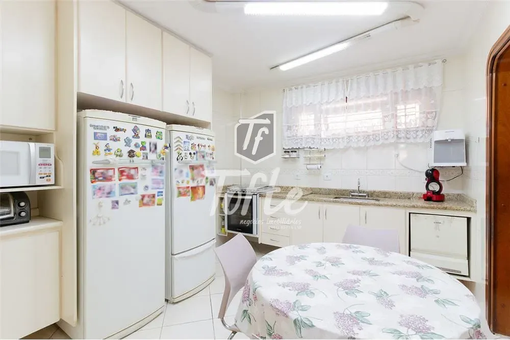 Casa, 3 quartos, 200 m² - Foto 8