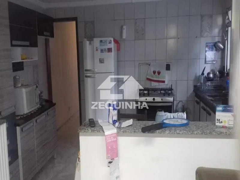 Casa, 3 quartos, 250 m² - Foto 9
