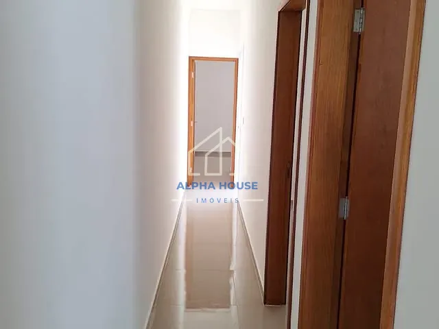 Casa 2 quartos e 1 banheiro, à venda, no bairro Loteamento Residencial e Comercial Flamboyant em Pindamonhangaba