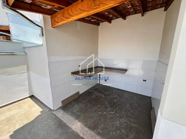 Casa 2 quartos e 1 banheiro, à venda, no bairro Loteamento Residencial e Comercial Flamboyant em Pindamonhangaba