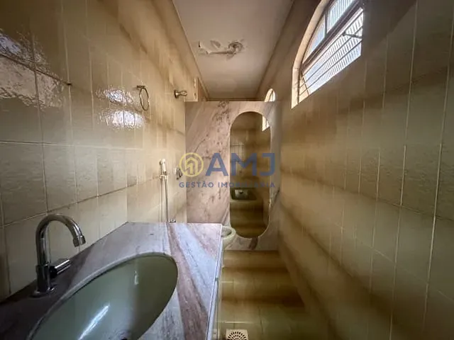 Casa, 4 quartos, 220 m² - Foto 13