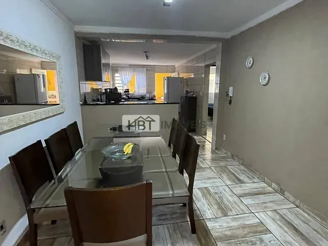 Casa 3 quartos e 2 banheiros, à venda, no bairro Núcleo Residencial Presidente Geisel em Bauru