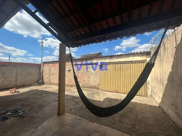 Casa com 360m² 3 quartos e 2 banheiros, à venda, no bairro Cidade Vera Cruz em Aparecida de Goiânia