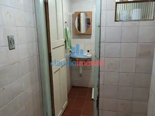 Casa 2 quartos e 1 banheiro, à venda, no bairro Centro em Barra Mansa