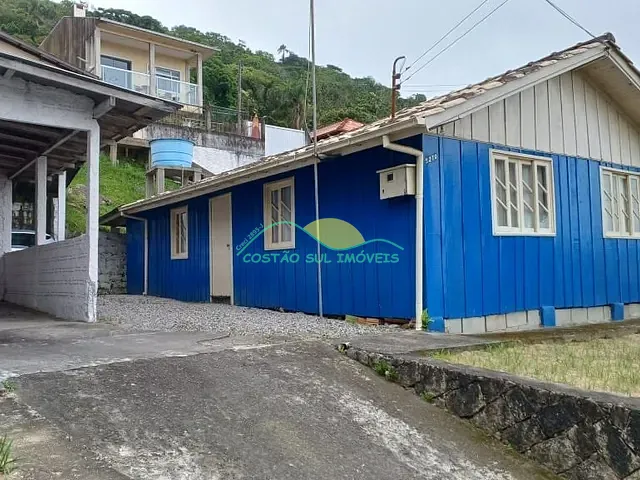 Casa com 328m² 3 quartos e 1 banheiro, à venda, no bairro Armação do Pântano do Sul em Florianópolis