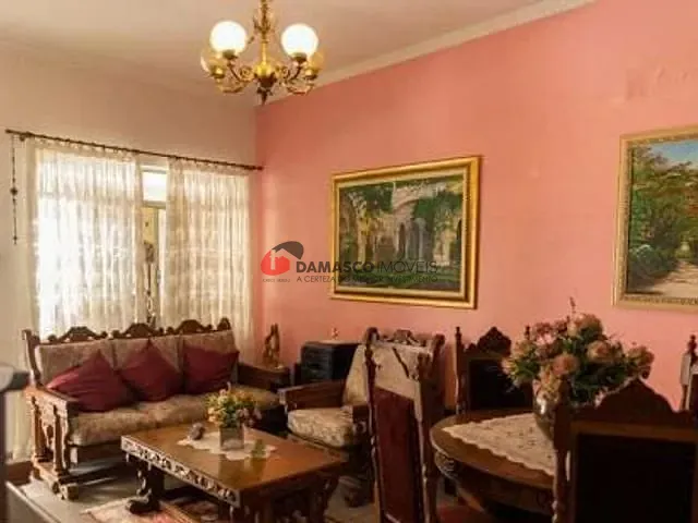 Casa com 221m² 4 quartos e 3 banheiros, à venda, no bairro Santa Paula em São Caetano do Sul