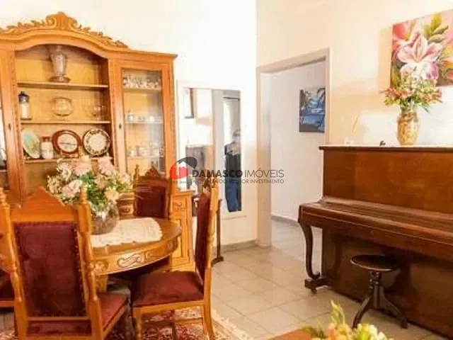 Casa com 221m² 4 quartos e 3 banheiros, à venda, no bairro Santa Paula em São Caetano do Sul