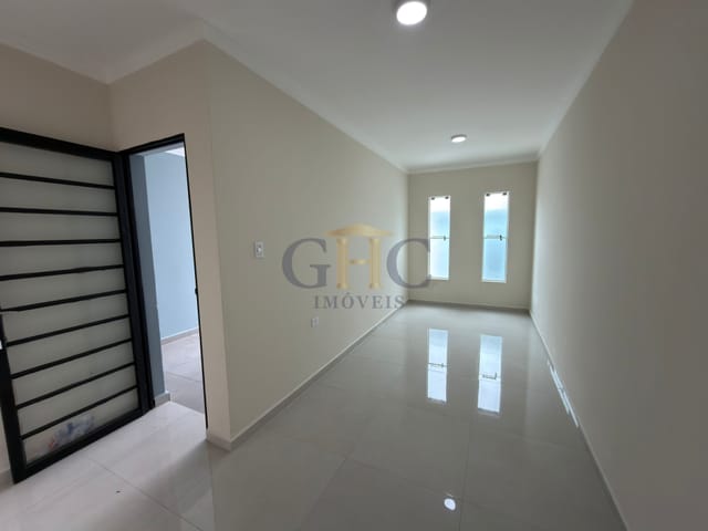 Casa com 170m² 2 quartos e 1 banheiro, à venda, no bairro Jardim Avenida em Salto de Pirapora