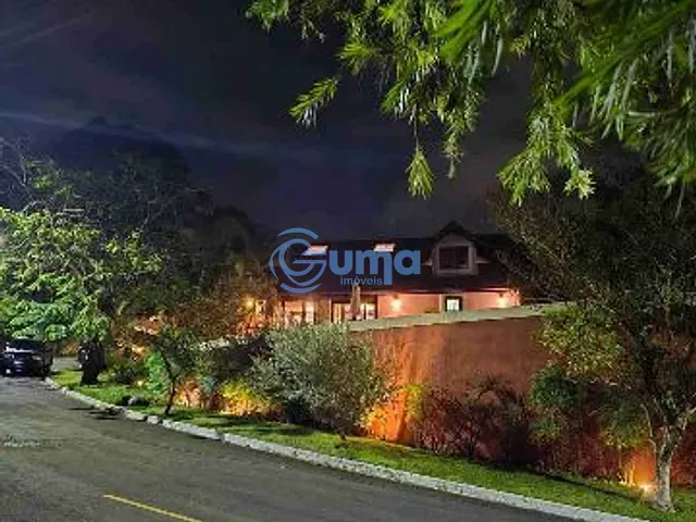 Casa com 545m² 3 quartos e 5 banheiros, à venda, no bairro Residencial Colinas de São Francisco em Bragança Paulista
