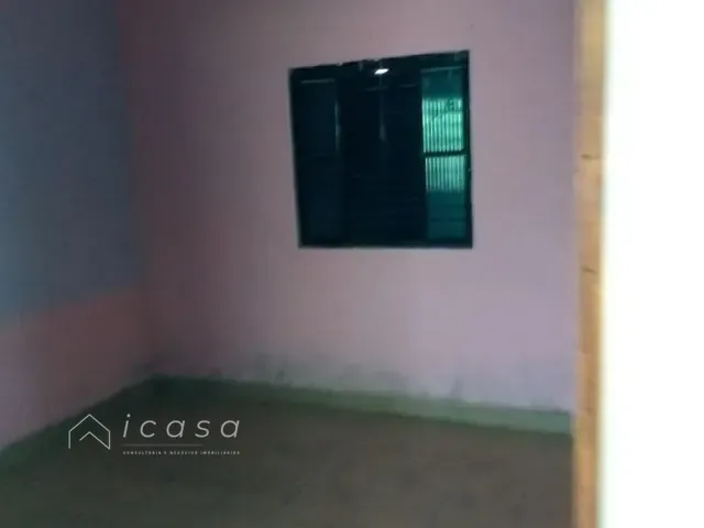 Casa com 375m² 2 quartos e 1 banheiro, à venda, no bairro Parque São Luís em Taubaté
