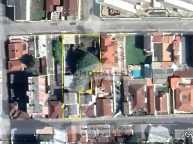 Casa com 1111m², à venda, no bairro Centro em Itajubá