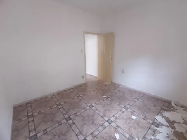 Casa 2 quartos e 1 banheiro, à venda, no bairro Cerâmica em São Caetano do Sul