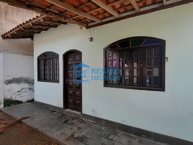 Casa 2 quartos e 2 banheiros, à venda, no bairro Centro em Maricá