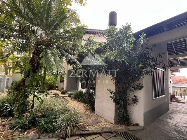 Casa com 467m² 3 quartos e 5 banheiros, à venda, no bairro Vorstadt em Blumenau
