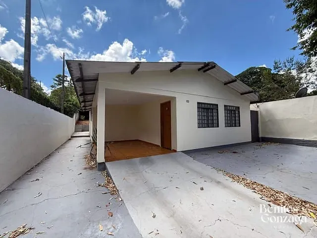 Casa com 414m² 3 quartos e 1 banheiro, à venda, no bairro Vila Marumby em Maringá